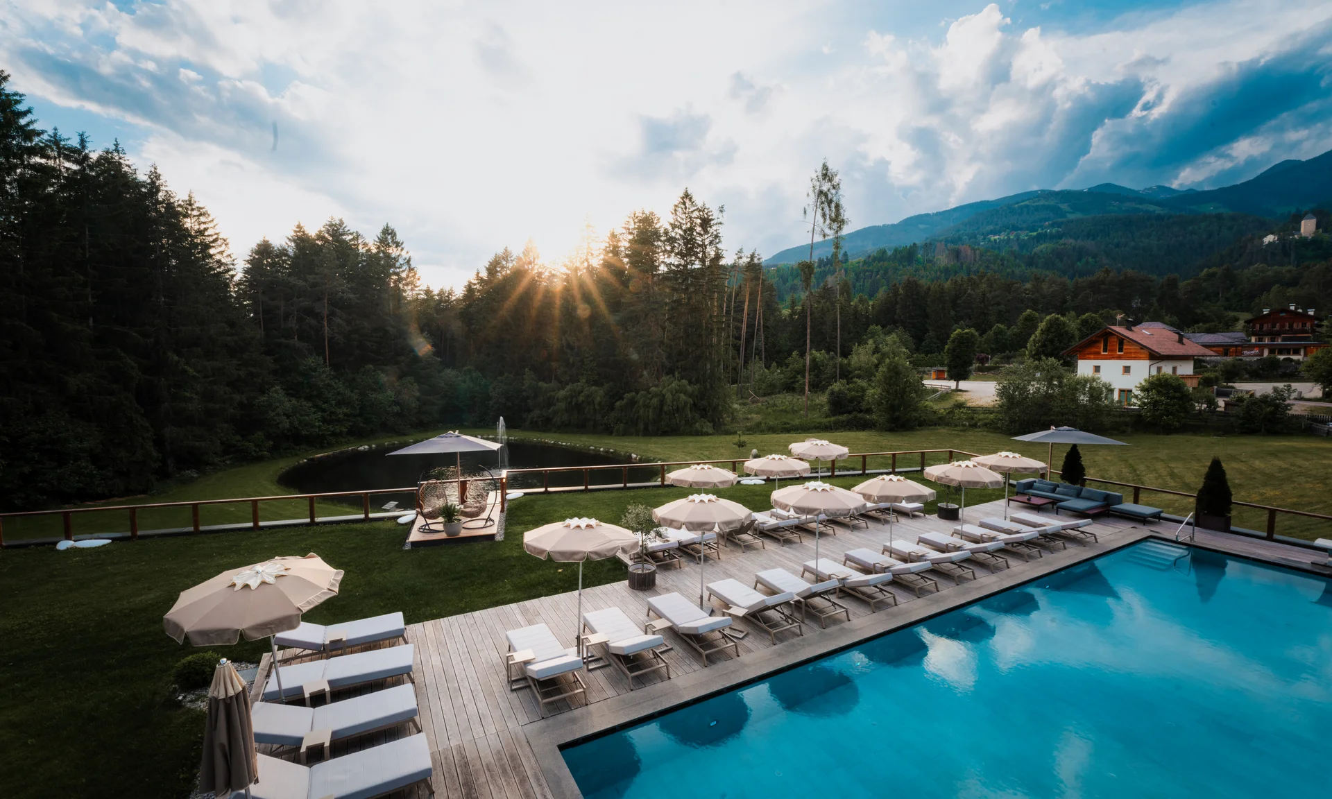 Entschleunigen und genießen in diesem Hotel nahe Bruneck Entschleunigen und genießen in diesem Hotel nahe Bruneck